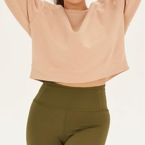 Girlfriend collective 50/50 cropped sweatshirt